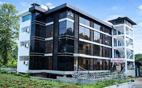 Airport Cochin Grand Residency , Nedumbassery
